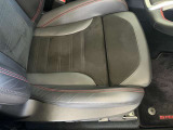 八光AUTO MOTIVEの強みはサポート力です。これまで培ってきた経験と技術力、スピードを生かして、お客様ひとりひとりを八光AUTO MOTIVE全店でサポートさせて頂きます。