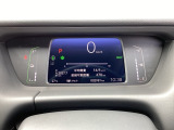 マルチインフォメーション・ディスプレイでは、燃費や車速、ホンダセンシング機能の注意表示など表示され、快適な運転に。