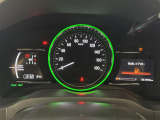 【スピードメーター】メーターがシンプルで見やすく運転しやすいですね!