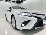 フォグランプ装着車です。暗い夜道の車両前方を明るく照らします