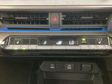 オートエアコンは温度を設定するだけで、自動で風量などを設定してくれます。運転しながら操作も必要ないので、安全性も向上します。