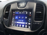 8.5インチのタッチパネルにはお車の情報や