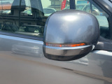 オシャレさと視認性を兼ね備えたLEDミラーウインカー♪