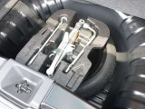 スペアタイヤ&車載工具