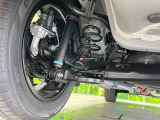 お車を安心してお乗りいただく為には、足回りの定期点検が欠かせません。サービスサポート(有償保証)では無料点検もご提供しており、安心のカーライフをお過ごしいただけるサポート体制が整っています。