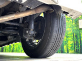 お車を安心してお乗りいただく為には、足回りの定期点検が欠かせません。サービスサポート(有償保証)では無料点検もご提供しており、安心のカーライフをお過ごしいただけるサポート体制が整っています。