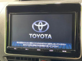 【大画面純正ナビ】人気の大型9インチナビを装備。存在感のある大画面はインパクト大!ナビ利用時のマップ表示は見やすく、テレビやDVDは臨場感がアップ!いつものドライブがグッと楽しくなります♪