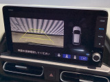 バックカメラも装備しております。車庫入れの苦手なお客様も安心!重宝してくれます!