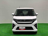 横開きバックドアの採用に始まり進化を続けてきたダイハツベーシックカーが両側スライドドアを身にまといました。新型ムーヴが入荷致しました。