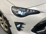 ★LEDヘッドライト★LEDは明るく遠くまで照らす光量で夜間走行の視認性を高めます。長寿命で省電力!見た目もスタイリッシュです。