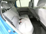 ゆとりある広々とした車内空間は、ドライブを始め買い物やレジャーなど、幅広く活躍します。一人でもみんなとでもお出かけを楽しみましょう!