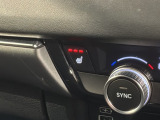 シートヒーターが付いています!寒い日に便利な装備ですね。