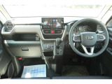 すっきりとした運転席回り☆