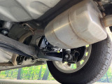 お車を安心してお乗りいただく為には、足回りの定期点検が欠かせません。サービスサポート(有償保証)では無料点検もご提供しており、安心のカーライフをお過ごしいただけるサポート体制が整っています。