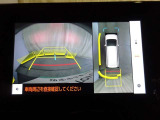 バックモニター付きなので車庫入れもラクラクです♪
