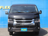 9型 ハイエースワゴン 4WD!普段使いと車中泊をバランス良く楽しめる、FLEXオリジナルシートアレンジ「familiar」仕様福岡店にて展示中!