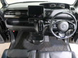 使いやすいレイアウトのダッシュボード周辺です。