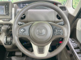 【ステアリングスイッチ】運転中、前方から目線をそらすことなく、オーディオ等の操作が可能な便利機能!安心&快適なドライブを演出してくれます♪