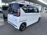日産プレミアム認定中古車ワイド保証 「24ヶ月・走行距離無制限」 (別途費用にて保証の1年or2年延長が可能です) ・納車後1ヶ月or1000km時の無料点検もお付けしております。