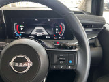 プロパイロット(同一車線運転支援)アクセル・ブレーキ・ステアリング操作をクルマがサポート。高速道路などで、ドライバーの負担を軽減します。