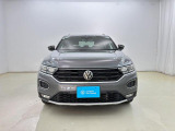 VWは小さな車も、大きな車も、平等です。クラスによって品質や安全性に差を付けない。ボディ剛性と精度、重厚なドアの音はどの車種も共通です。是非一度体感してみて下さい。