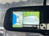 【アラウンドビューモニター】専用のカメラにより、上から見下ろしたような視点で360度クルマの周囲を確認することができます☆死角部分も確認しやすく、狭い場所での切り返しや駐車もスムーズに行えます。
