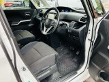 ゆったりと乗り心地の良い運転席です。長距離でもしっかりサポートしてくれます。