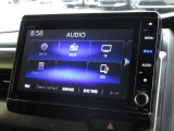 ナビゲーションは純正8インチメモリーナビ(VXU-227NBi)を装着しております。AM、FM、CD、DVD再生、Bluetooth、音楽録音再生、フルセグTVがご使用いただけます。