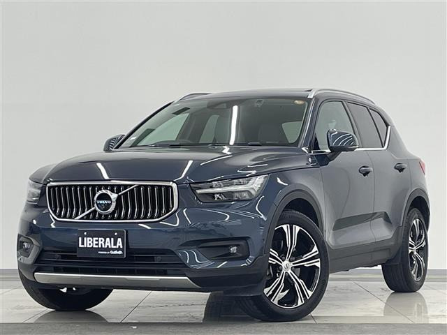 XC40 B4 AWD インスクリプション 4WD 4WD 本革シート