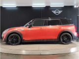 MINIのアロイ・ホイールは、MINIらしさの象徴である、ゴーカート・フィーリングを向上させるために技術の粋を集めて開発されています。