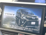 【大画面ナビ】人気の大型10インチナビを装備。存在感のある大画面はインパクト大!ナビ利用時のマップ表示は見やすく、テレビやDVDは臨場感がアップ!いつものドライブがグッと楽しくなります♪