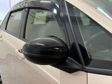 【Honda SENSING装備】ミリ波レーダーとカメラを用いた先進の安全運転支援システムです。衝突軽減ブレーキに始まり、車線維持支援システム、標識認識機能など7つの支援で安全運転をサポート!