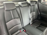 ベビーシートやチャイルドシート使用時も快適にお過ごしいただける十分な空間を確保しています。