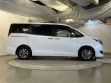 当社でご購入頂いた全ての車両はご納車前、エンジンオイル交換・ワイパーゴム・ブレーキ点検・調整・その他確認の上ご納車いたします。