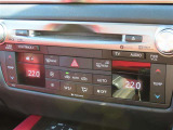 オートエアコンで車内はいつでも快適です♪