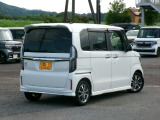 外装も丁寧に磨いております。是非1度実車をご覧ください!
