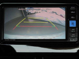 バックガイドモニターで、後方を確認しながら安心して駐車することができます。運転初心者も熟練者も必須の機能ですよ!