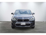 BMWのまさに「顔」ともいえる「キドニー・グリル」は、他の追随を許さない存在感を誇り、「キドニー・グリル」を見かけただけでBMWの風格を感じさせます!!