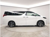 私たちは「喜んでいただける」お車を目指しています。中古車なんて「値段は安いけど&hellip;」あんしんして乗れるのかな〜なんて不安になるお客様も多いと思います。不安を解決し、いいお車選びしてください!