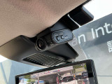 ドライブレコーダー。映像と音声で運転を記録してくれるので万が一の時にも安心です。