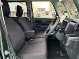 販売車両の納車前整備をしっかりと実施いたします!!お客さまに安心・満足をご提供いたします!!
