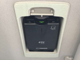 運転席のバイザー裏にはスマートインETC付きです♪