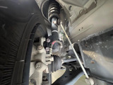 お車を安心してお乗りいただく為には、足回りの定期点検が欠かせません。サービスサポート(有償保証)では無料点検もご提供しており、安心のカーライフをお過ごしいただけるサポート体制が整っています。