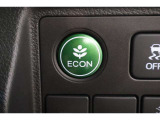 ECONスイッチの効果とあなたの運転で、クルマと力をあわせ「燃費向上=ガソリン代の節約=CO2 削減」のチャレンジをお楽しみください。