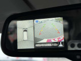 【アラウンドビューモニター】専用のカメラにより、上から見下ろしたような視点で360度クルマの周囲を確認することができます☆縦列駐車や幅寄せ時に活躍してくれます♪