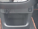 運転席はシートヒーターを搭載しています!
