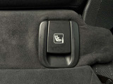 車両の詳細、ご質問につきましては、弊社営業スタッフまでお気軽にご連絡下さいませ。遠方のお客様には実車の詳細画像送信も承ります。お客様からのお問合せをお待ち致しております。