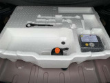 もしもの時のパンク修理キット搭載