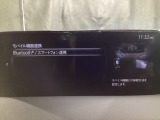 Apple Carplay・Android Auto対応!マツダ コネクト(コマンダーコントロール)でスマートフォンを操作して、通話、音楽を聴いたり、マップで目的地を調べることができます。