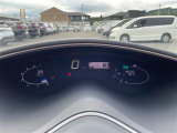 【スピードメーター】『スピードメーター』の画像になります。メーターがシンプルで見やすく運転しやすいですね!